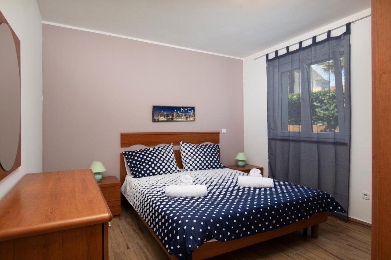 Medulin Burle Sea View Apartment Esterno foto