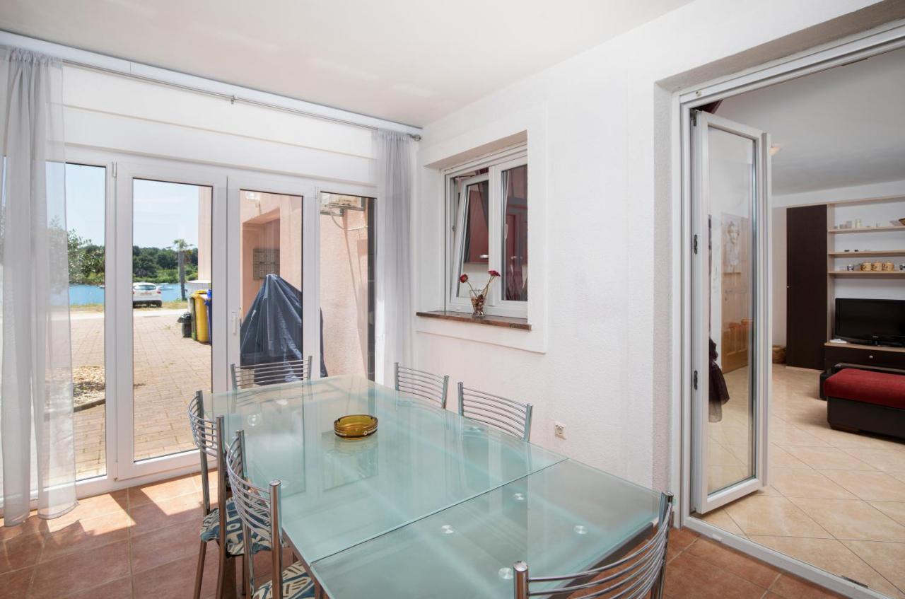 Medulin Burle Sea View Apartment Esterno foto
